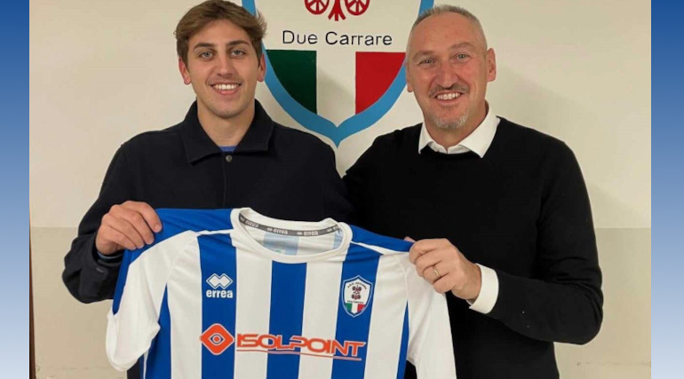 Il centrocampista Francesco Menesello all’Azzurra Due Carrare